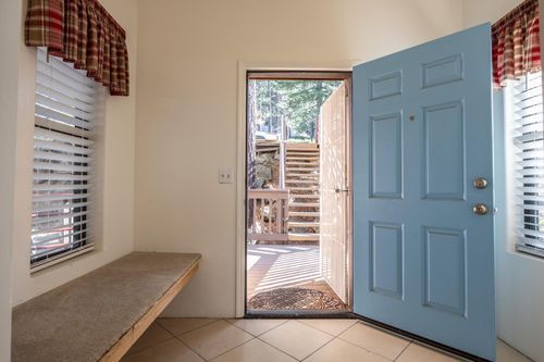 7501 Yosemite Park Way, Yosemite National Park, CA, 95389-9101 | Card Image