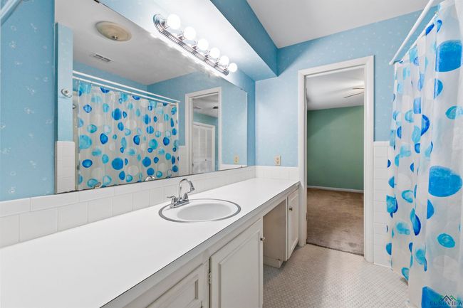 3005 Inwood Rd, House other with 3 bedrooms, 2 bathrooms and null parking in Kilgore TX | Image 14