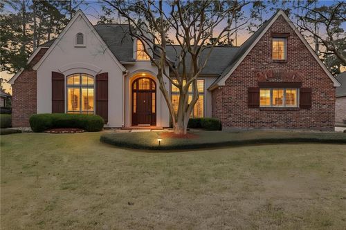 36 Woodstone Dr, Mandeville, LA, 70471-3329 | Card Image