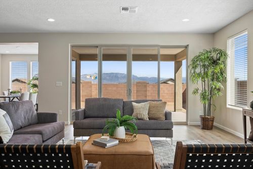 548 Amatista Loop Se, Rio Rancho, NM, 87124-5085 | Card Image