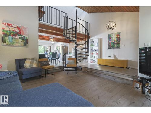 10614 25a Ave Nw, Edmonton, AB, T6J4K3 | Card Image