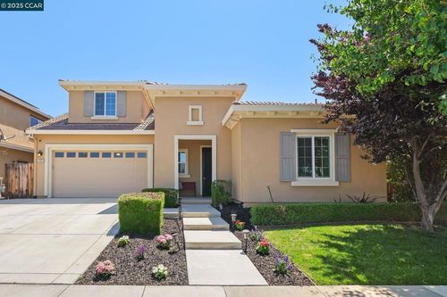 490 Stratford Ct, Brentwood, CA, 94513-2436 | Card Image