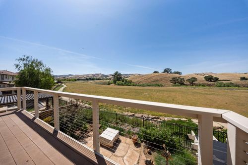 20761 Fairway Dr, Patterson, CA, 95363-8913 | Card Image