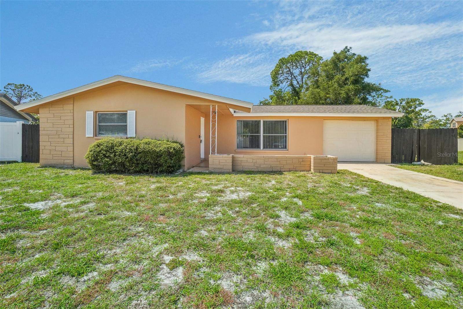 Harvardston Loop, Holiday, FL 34691