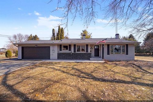 N1322 Greenwood Road, Greenville, WI, 54942 | Card Image