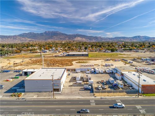 410 N State St, Hemet, CA, 92543-2938 | Card Image
