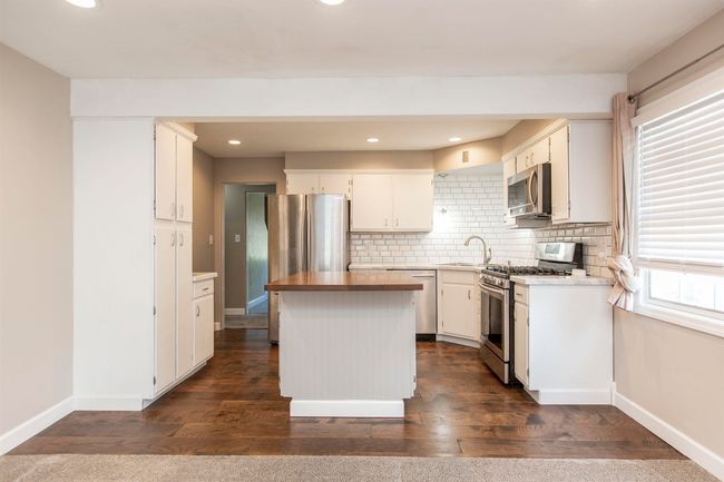 2029 Riverside Dr, House other with 4 bedrooms, 2 bathrooms and null parking in South Bend IN | Image 8
