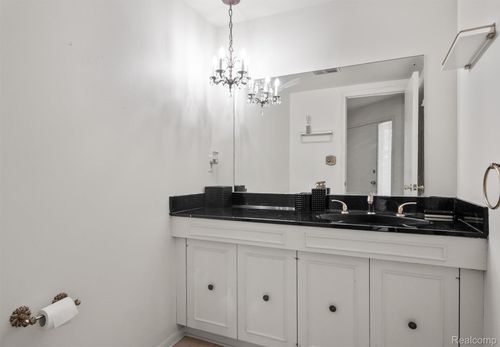 7114 Pebble Park Dr, West Bloomfield, MI, 48322-3505 | Card Image