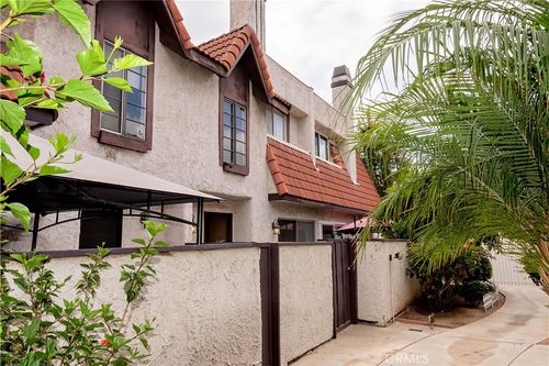 49-12330 Osborne St, Pacoima, CA, 91331 | Card Image