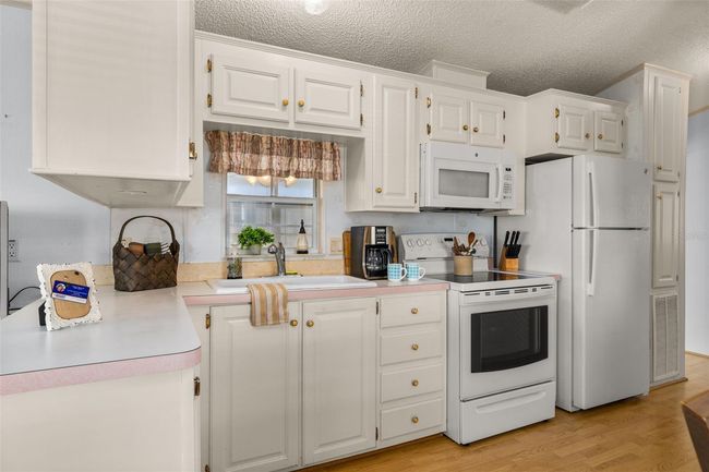 Ample Cabinets | Image 9