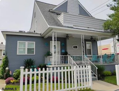 2 S Troy Ave, Ventnor City, NJ, 08406-2648 | Card Image