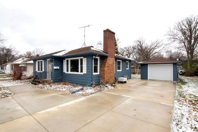 575 Madson Avenue Sw, House other with 3 bedrooms, 1 bathrooms and null parking in HUTCHINSON MN | Image 1