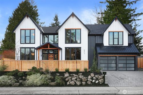 8217 22nd Pl Ne, Seattle, WA, 98115-4515 | Card Image