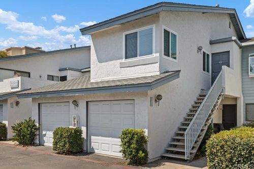 unit-202-4055 Crystal Dawn Ln, San Diego, CA, 92122-5838 | Card Image