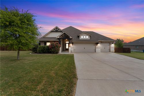 213 Lasata Ln, Belton, TX, 76513-2255 | Card Image