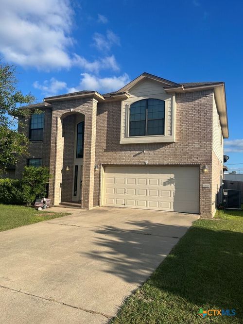 2810 Phoenix Dr, Killeen, TX, 76543-5238 | Card Image