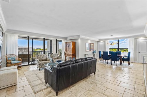 20090 Boca West Drive, Boca Raton, FL, 33434 | Card Image