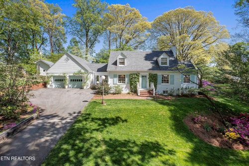 5720 Woodburn Drive, Knoxville, TN, 37919 | Card Image