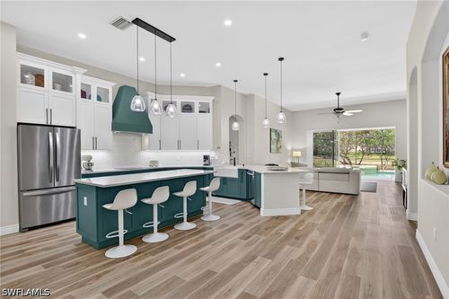 2065 Mandarin Ln, NAPLES, FL, 34120-4555 | Card Image