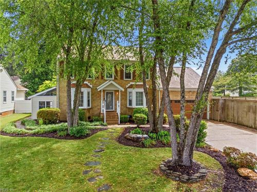 1000 Hollins College Court, Virginia Beach, VA, 23455 | Card Image