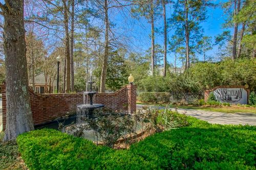 124 Juniper Ct, Mandeville, LA, 70471-6819 | Card Image