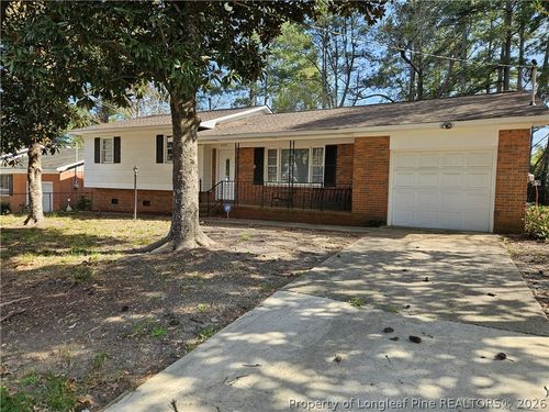 4705 Beaufort Dr, Fayetteville, NC, 28304-3221 | Card Image