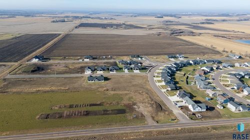 1005 Sunset St, Valley Springs, SD, 57068-2014 | Card Image