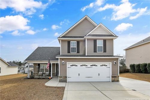 5227 Goshawk Dr, Hope Mills, NC, 28348-9408 | Card Image