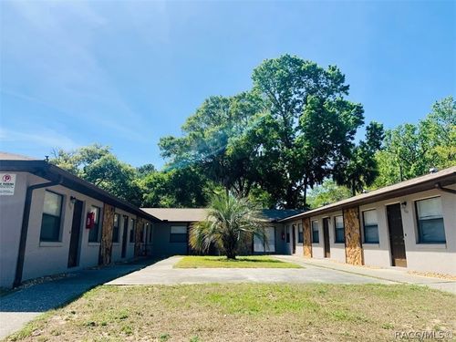 952 Ne 8th Avenue, CRYSTAL RIVER, FL, 34428 | Card Image