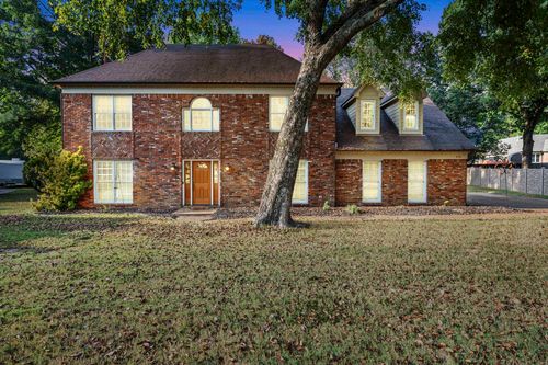 858 Gunnison Dr, Collierville, TN, 38017-3707 | Card Image