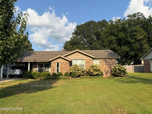 717 Scenic Hills Dr, Newbern, TN, 38059-1428 | Card Image