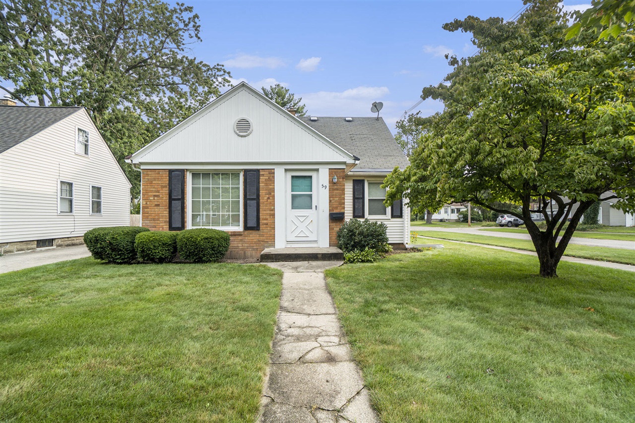 26th St, Holland, MI 49423