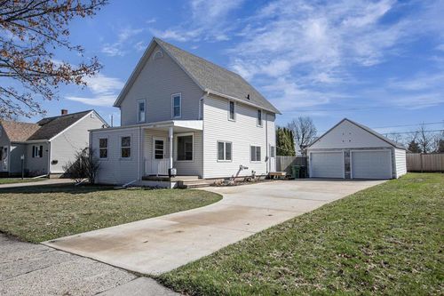 241 S James Street, KIMBERLY, WI, 54136 | Card Image