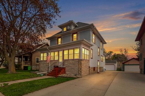 546 E Main St, Waupun, WI, 53963-1548 | Card Image