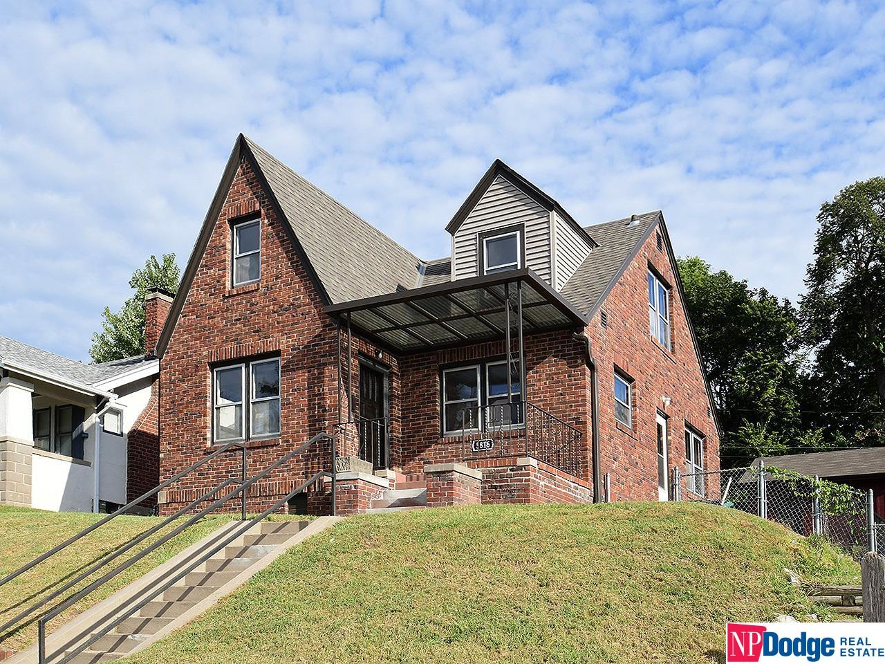 Frances St, Omaha, NE 68106