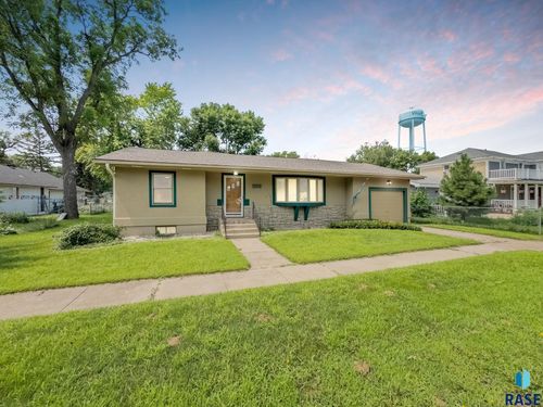 309 S Poplar St, Worthing, SD, 57077-3010 | Card Image