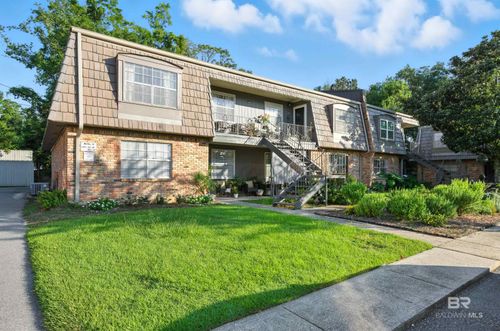 apt-215-207 S Mobile St, Fairhope, AL, 36532-1353 | Card Image