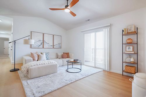 v12-8176 N Cedar Dr, Eagle Mountain, UT, 84005-4300 | Card Image