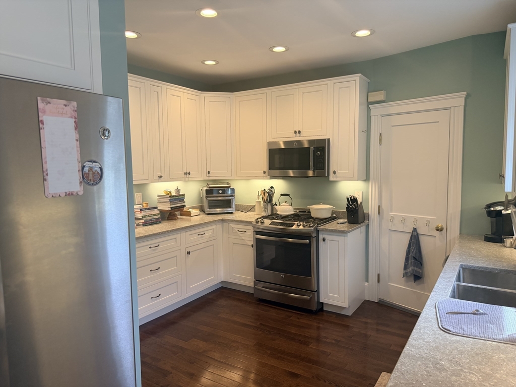 Residential Lease in Boston 4