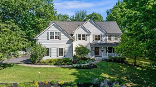 22 Sawyer Ln, Middleton, MA, 01949-1001 | Card Image