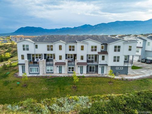 930 Hook Grv, Colorado Springs, CO, 80907-5762 | Card Image