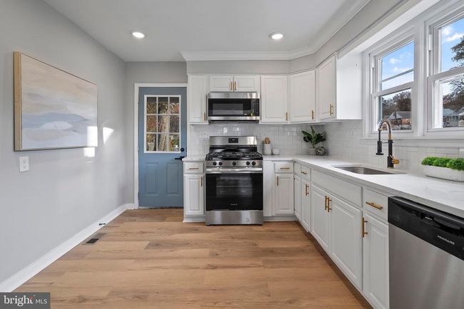 314 Stillwater Rd, House other with 5 bedrooms, 2 bathrooms and null parking in ESSEX MD | Image 7