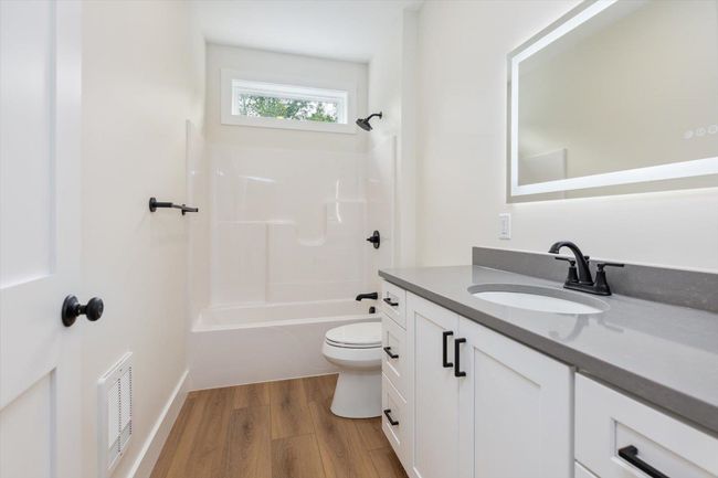 124 Forest Rd, House other with 3 bedrooms, 2 bathrooms and null parking in Hancock NH | Image 6