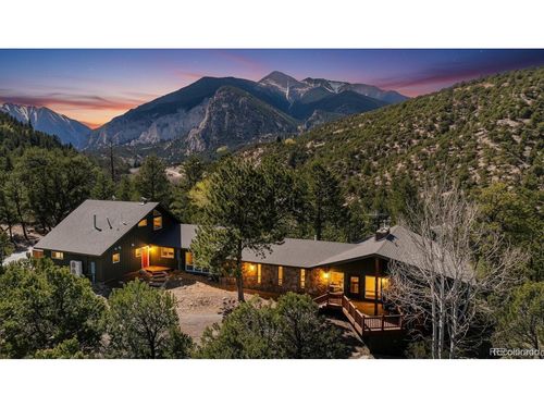 15351 Chimney Rock Rd, Nathrop, CO, 81236-7773 | Card Image