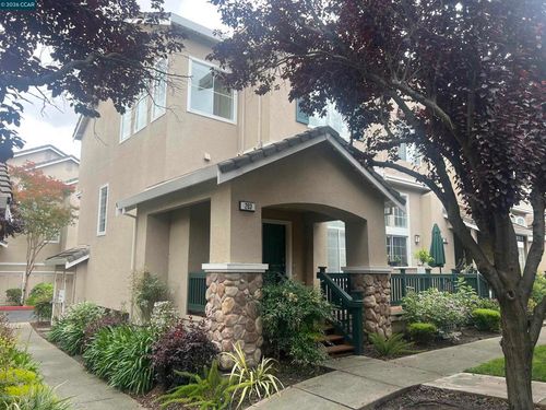 203 Swan Ct, Danville, CA, 94506 | Card Image