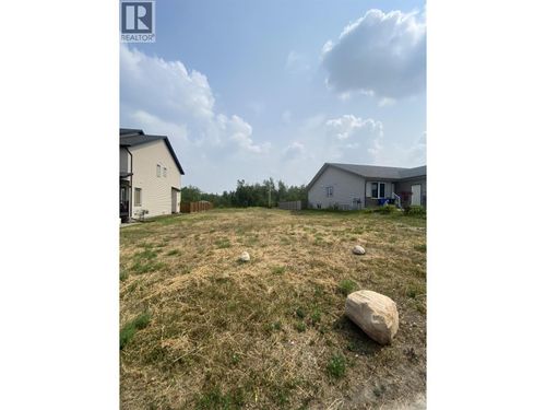 11315 102 St, Fort St. John, BC, V1J0J8 | Card Image