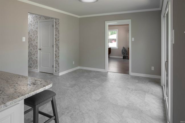 724 The Cir, House other with 3 bedrooms, 2 bathrooms and null parking in Elkhart IN | Image 11