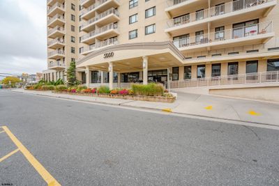 313 - 5000 Boardwalk, Condo with 2 bedrooms, 2 bathrooms and null parking in Ventnor NJ | Image 3