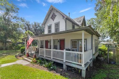 305 Atlantic Avenue, House other with 3 bedrooms, 1 bathrooms and null parking in Interlachen FL | Image 2