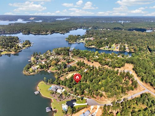 406 White Oak Cv Ne, Milledgeville, GA, 31061-1111 | Card Image
